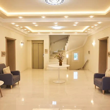 Aparthotel Famissi 4